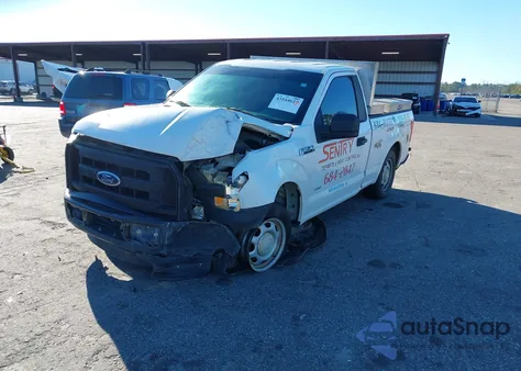 2015 Ford F-150 Xl z USA, uszkodzony, nr VIN 1FTMF1CP8FFB70918